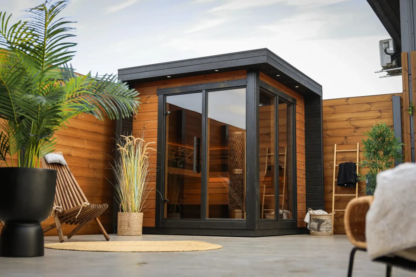 Leil® Patio